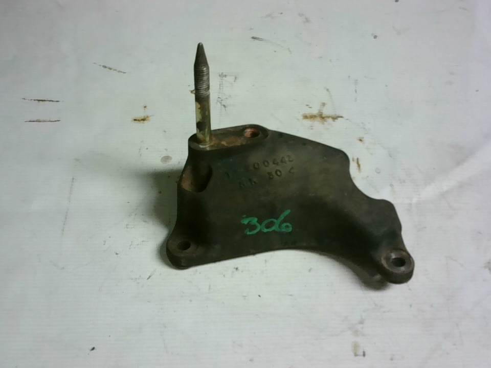 SOPORTE METALICO LADO CAJA Peugeot 306 1996