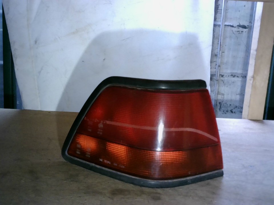 FOCO TRASERO IZQUIERDO DAEWO Daewoo ESPERO  1995