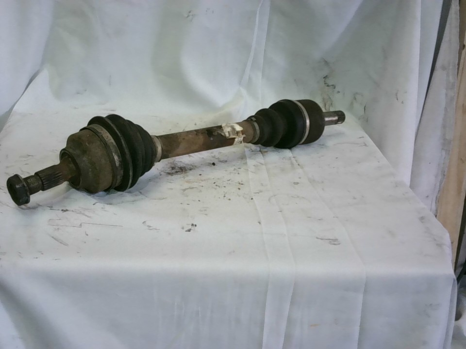 EJE PALIER CORTO Peugeot 307 2004