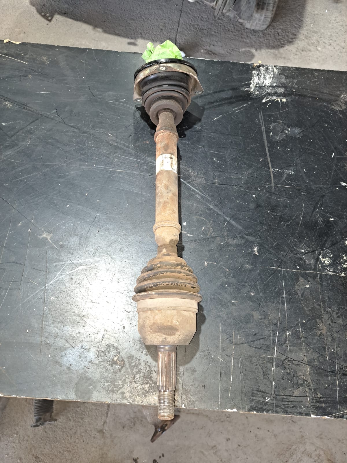 EJE PALIER CON AMBAS HOMOCINETICA LADO IZQUIERDO Renault Clio 2006