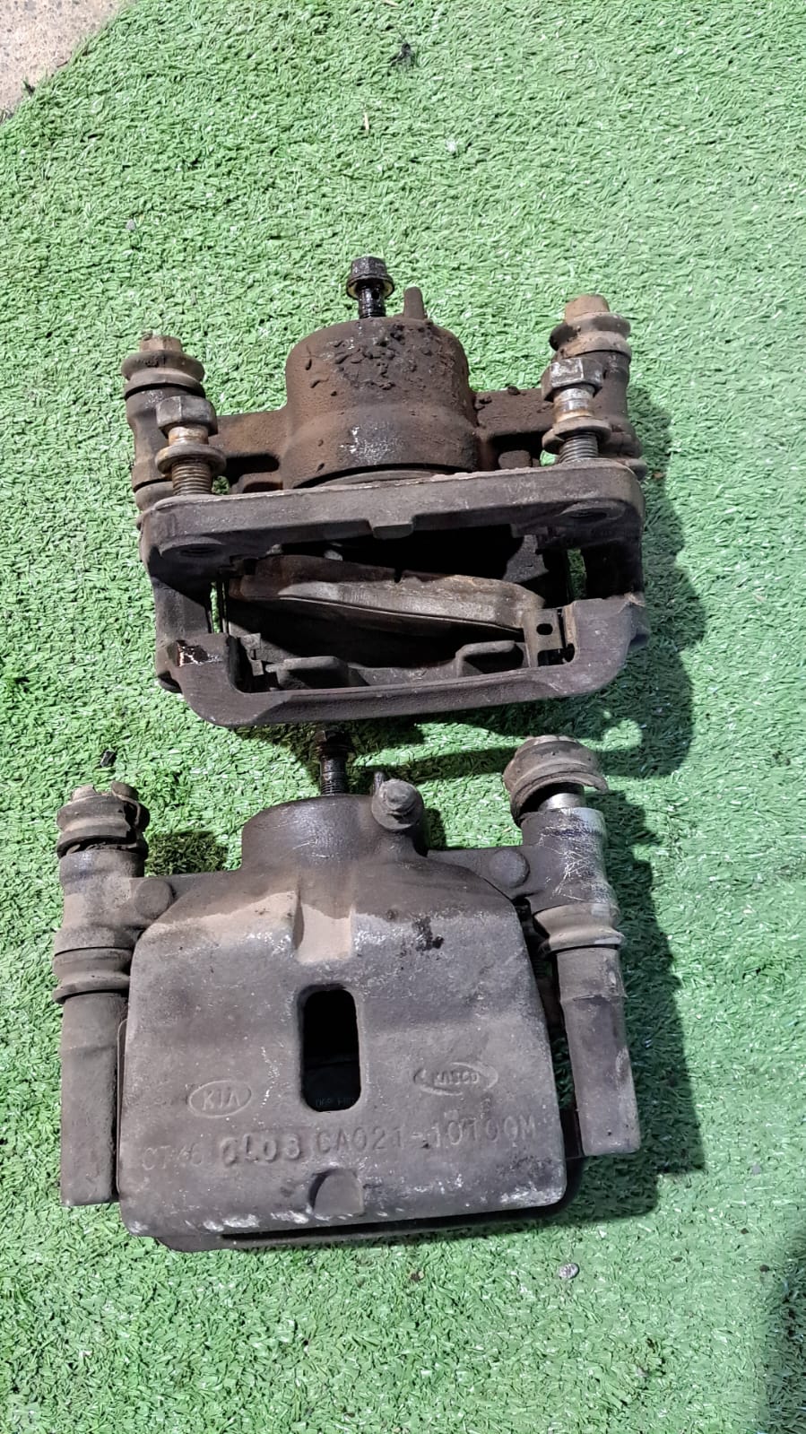 PAR DE CALIPERS CON MORDAZAS Kia MORNING EX11 2011
