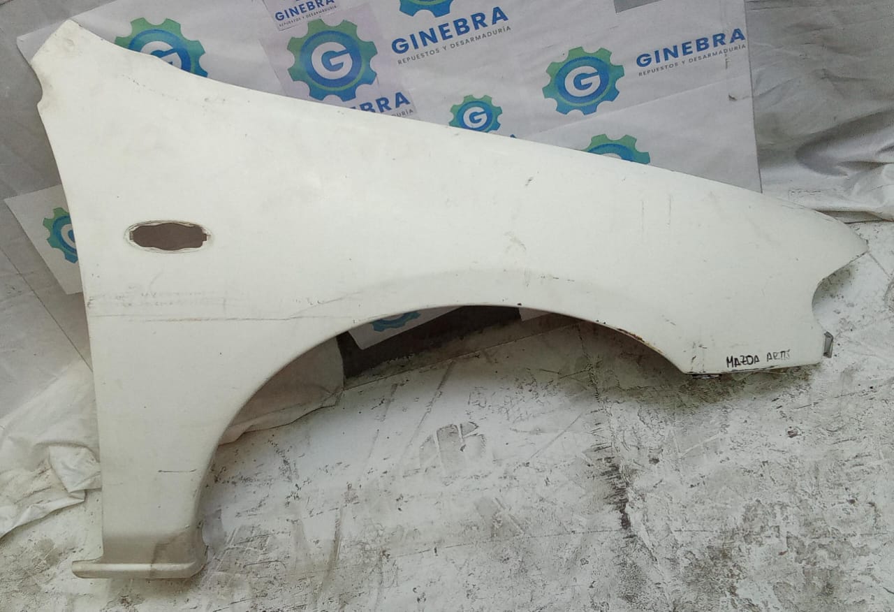 TAPABARRO DERECHO DELANTERO M Mazda ARTIS 1997
