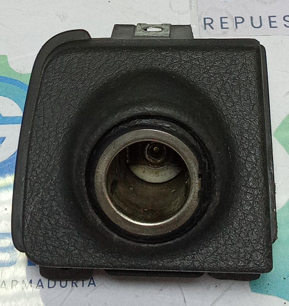 ENCENDEDOR CIGARRERA AVEO Peugeot 307 2004