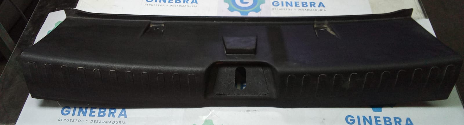TAPA INTERIOR CUBRE CHAPA PORTAMALETAS Chevrolet Groove 2021