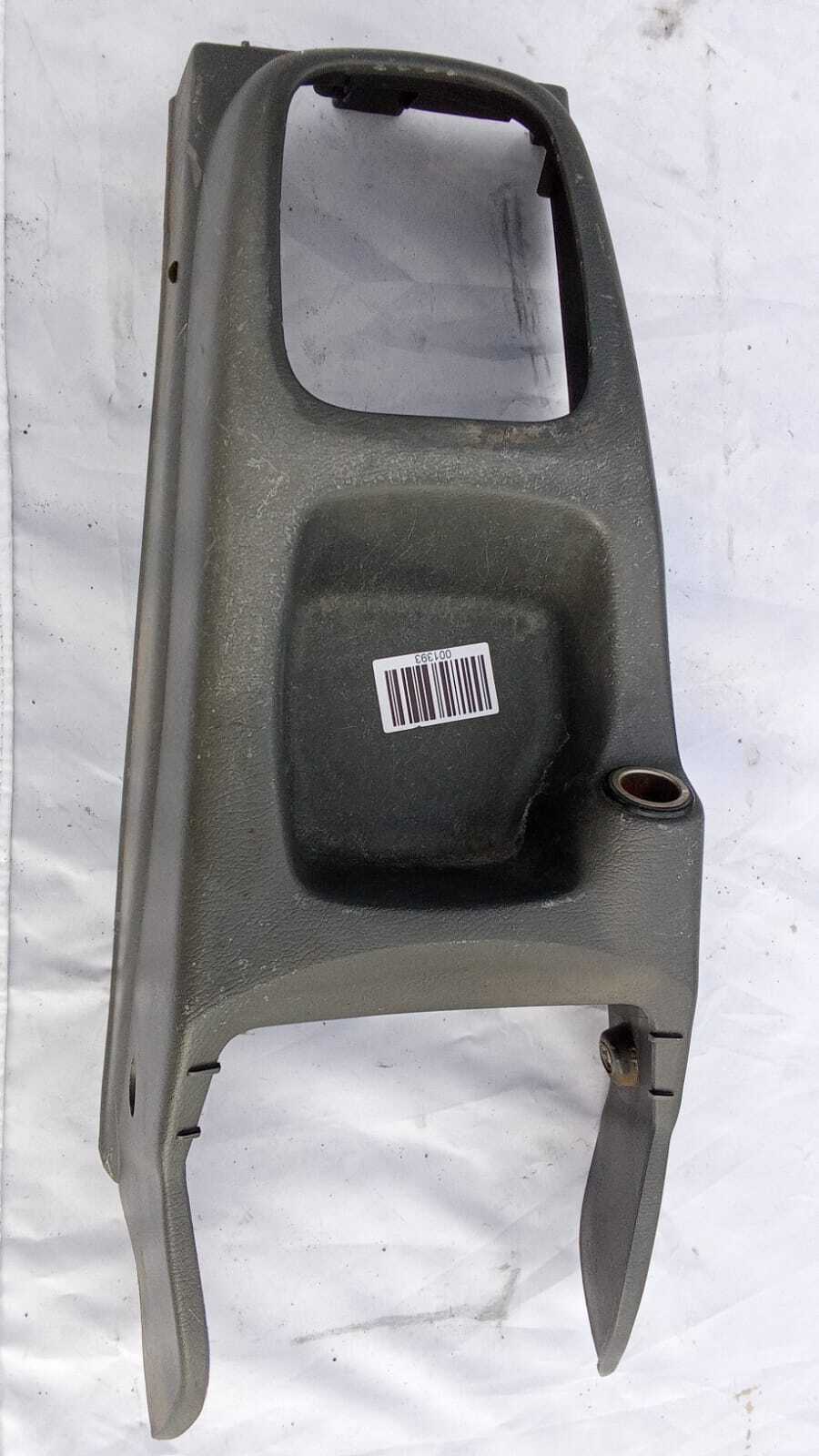 MOLDURA CENTRAL PALANCA DE CAMBIOS Daewoo Lanos 2003