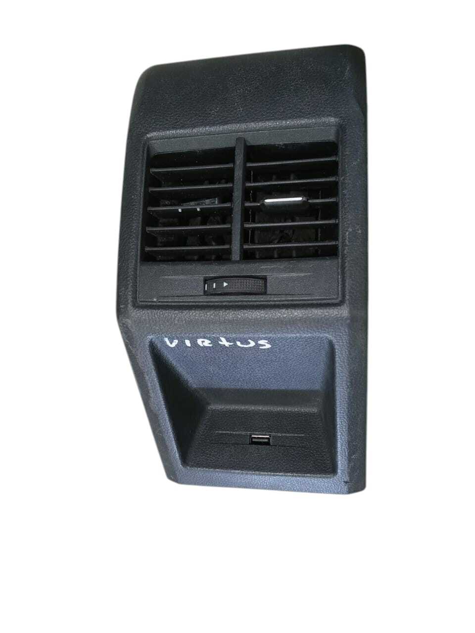 DIFUSOR DE AIRE + CONECTOR USB Volkswagen VIRTUS 2019