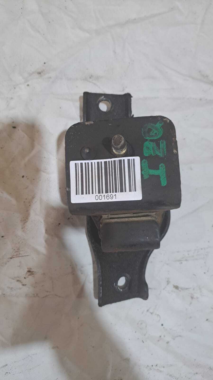 SOPORTE DE MOTOR IZQUIERDO Subaru Impreza 2006