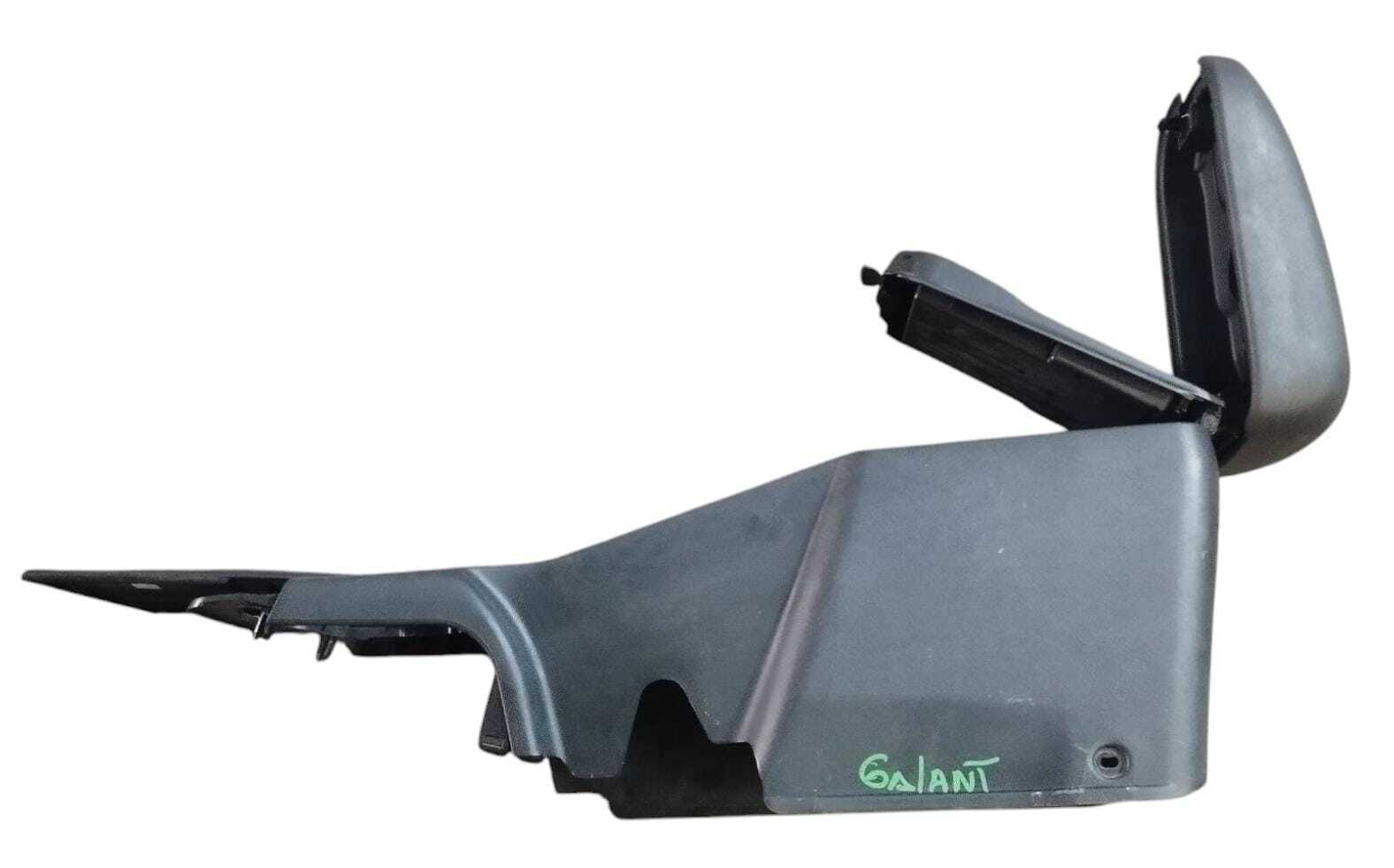 CONSOLA CENTRAL Mitsubishi Galant 2006