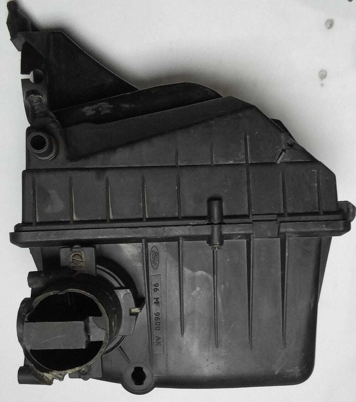 PORTA FILTRO DE AIRE Ford Fiesta 1998