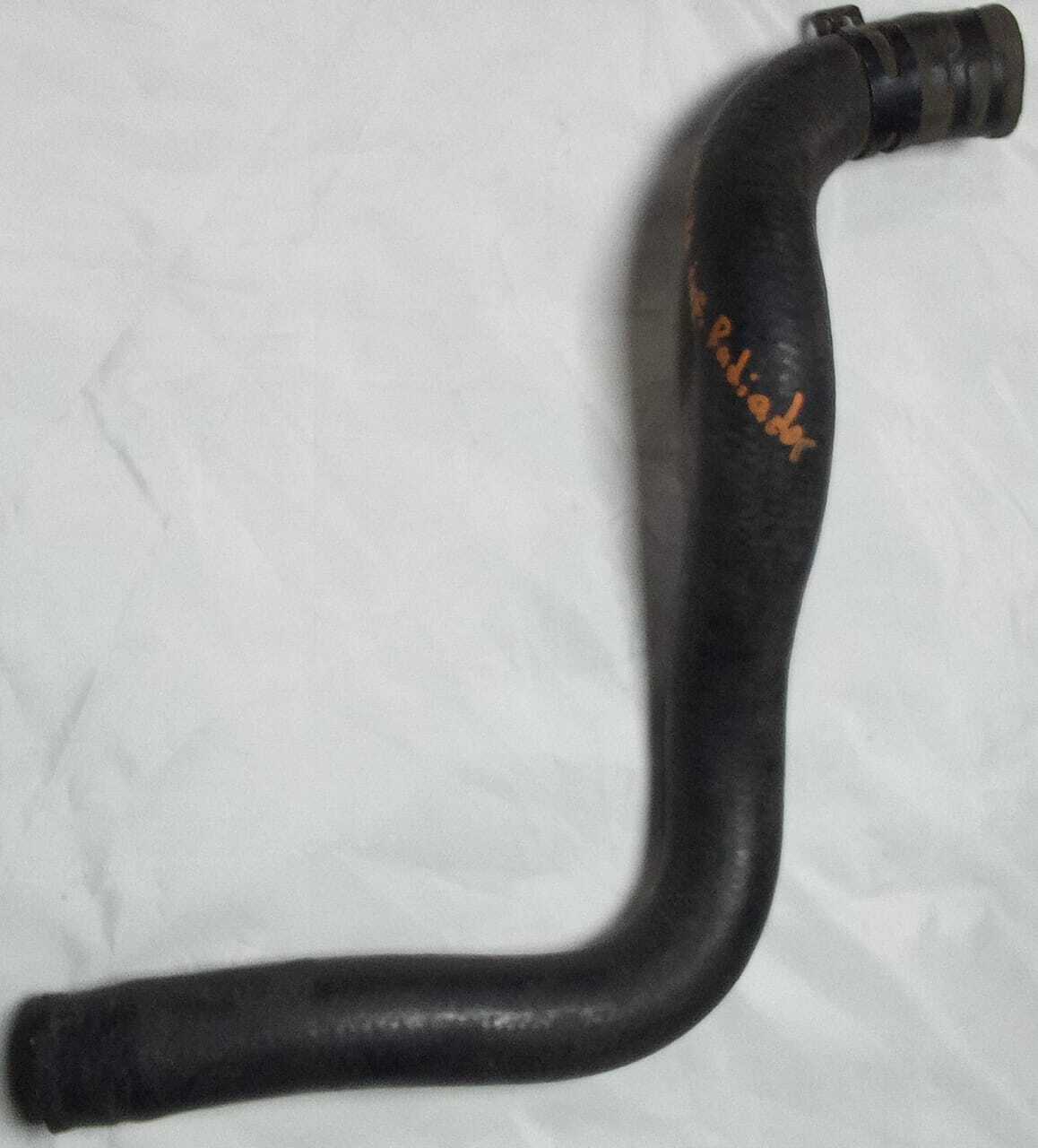 MANGUERA SUPERIOR RADIADOR MOTOR Hyundai Tucson 2007