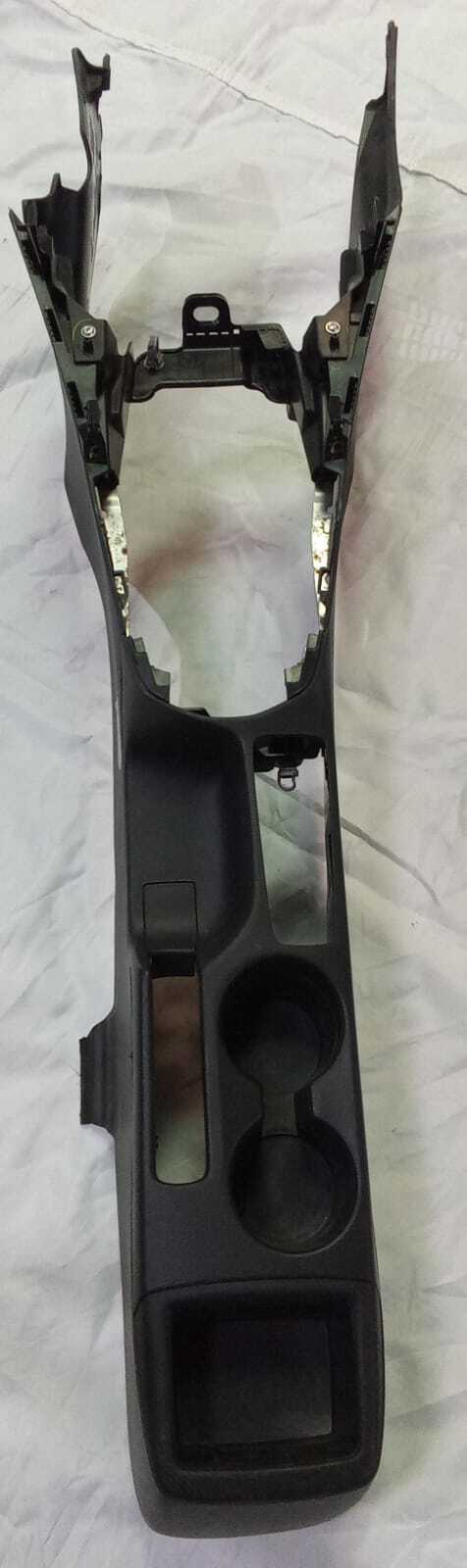 CONSOLA CENTRAL Mazda MAZDA 2 2016