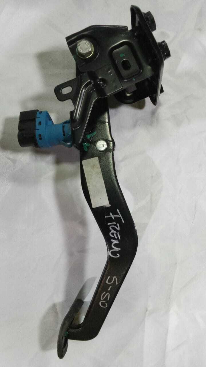 PEDAL DE FRENO DONGFENG S50 2019