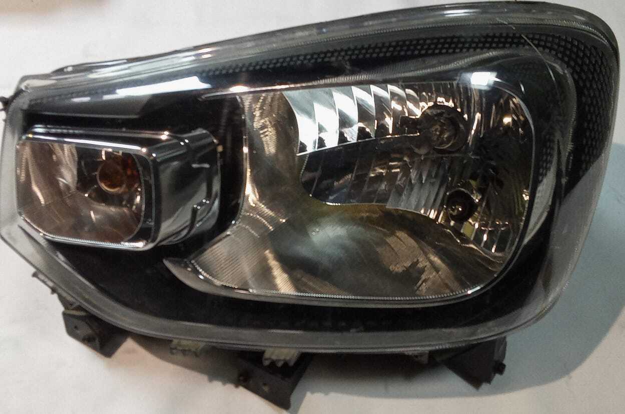 FOCO MAYOR IZQUIERDO CON DETALLE Suzuki S-PRESSO 2021