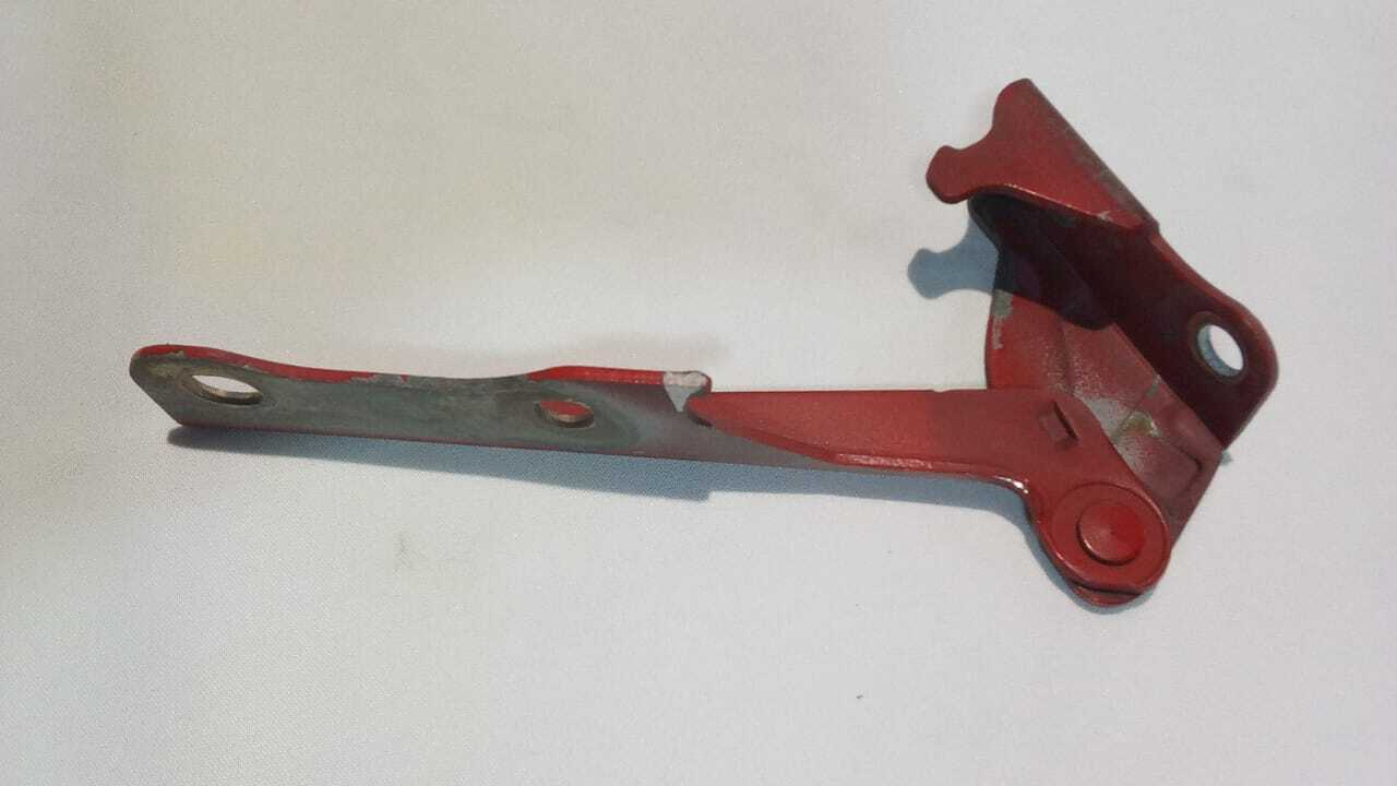 BISAGRA CAPOT IZQUIERDO Hyundai Accent 2005