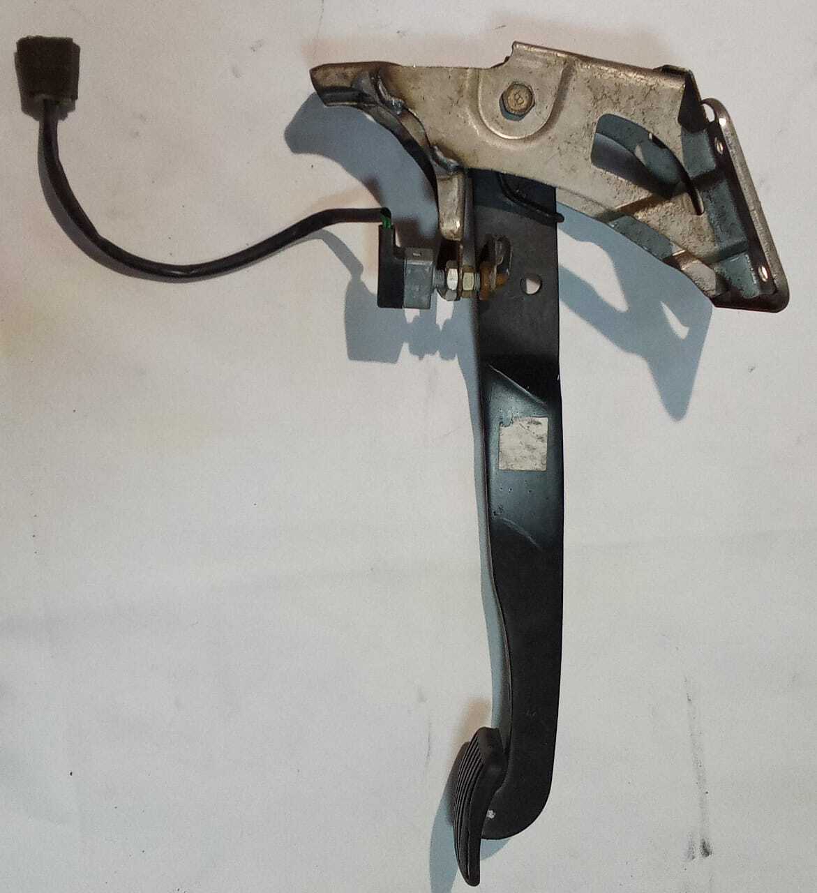 PEDAL DE FRENO Hyundai Accent 2005