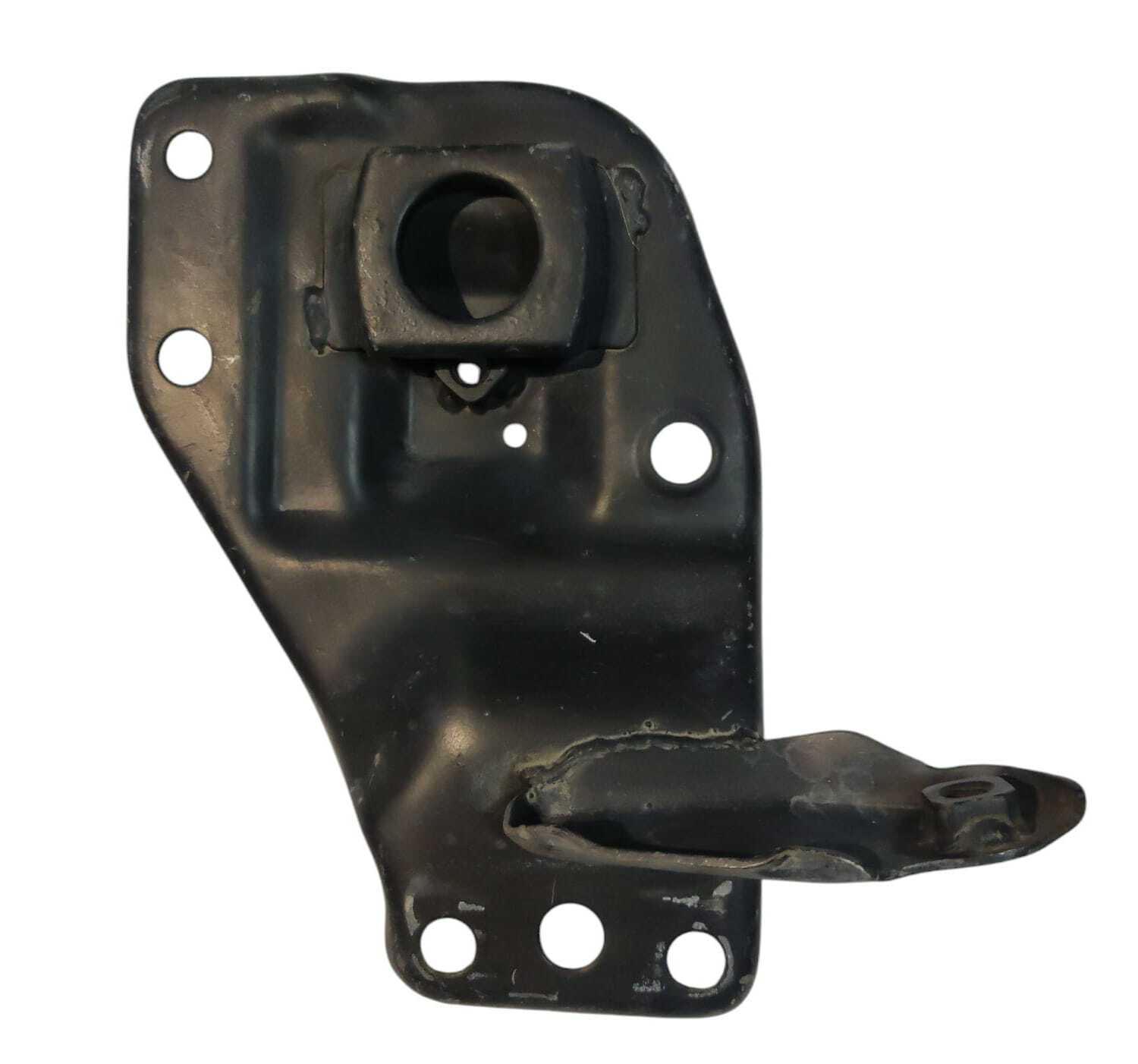 SOPORTE BARRA ESTABILIZADORA Suzuki Alto 2020