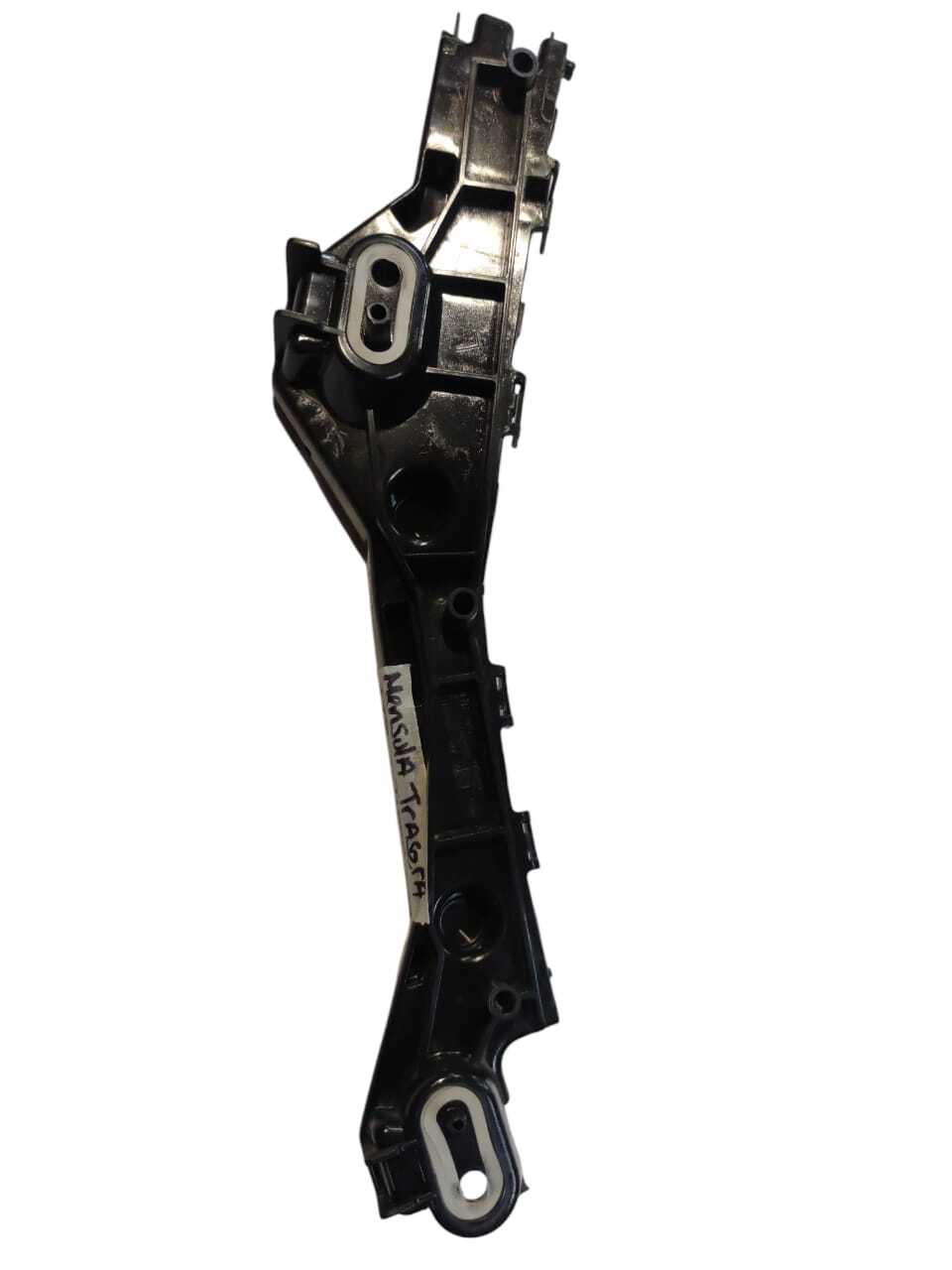 MENSULA TRASERA IZQUIERDA Chery Tiggo 2 2023