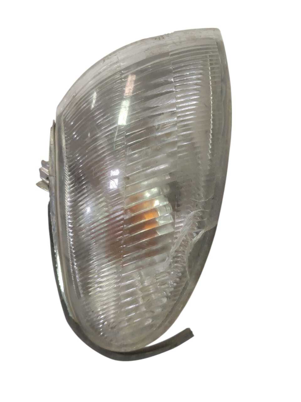 FOCO INTERMITENTE DELANTERO DERECHO Hyundai Accent 1996