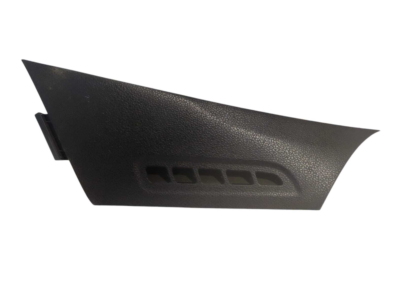 MOLDURA TRASERA IZQUIERDA TAPIZ Honda Civic 2009
