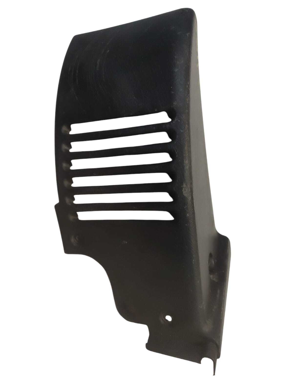 MOLDURA TRASERA IZQUIERDA Suzuki Swift 1993