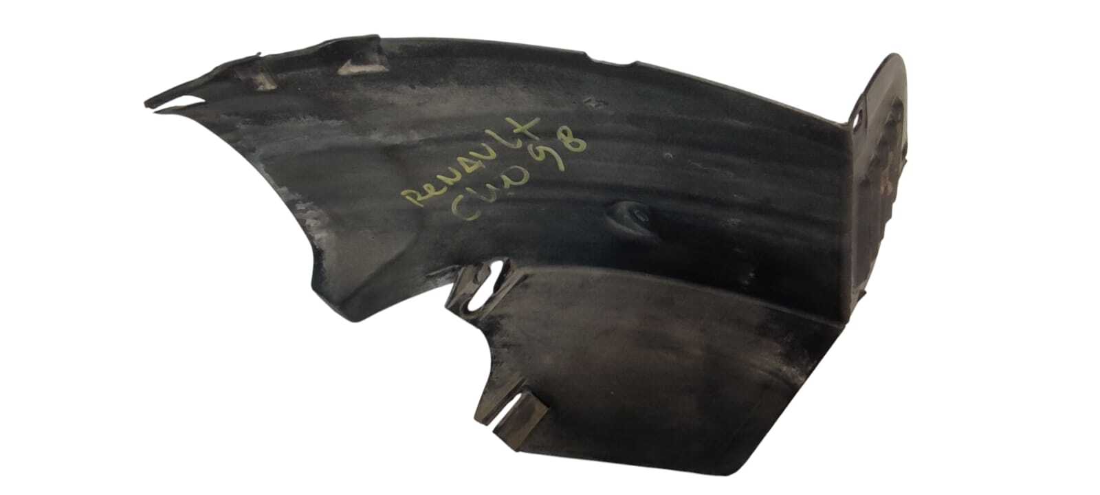 GUARDAFANGO TRASERO Renault Clio 1998