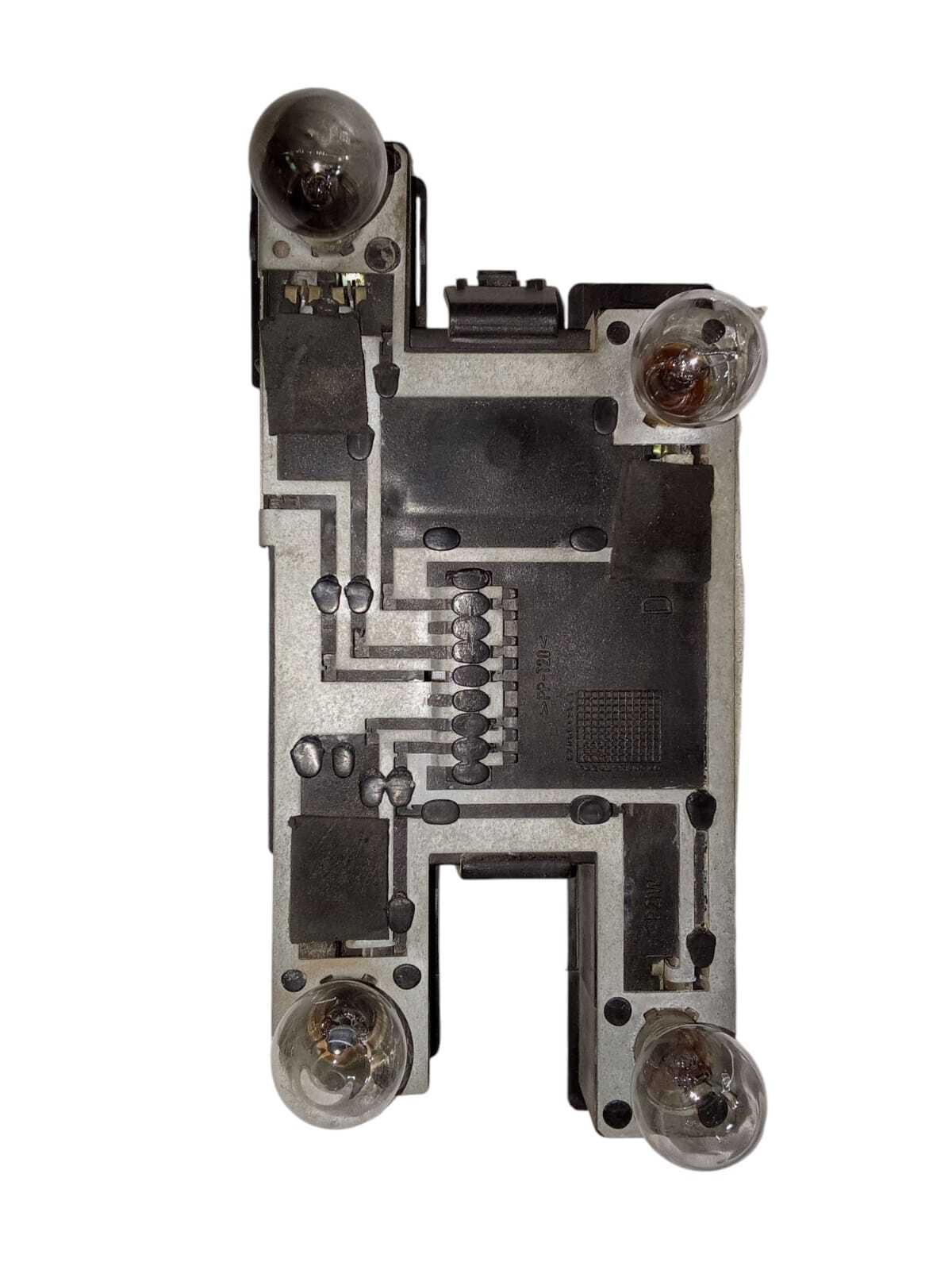 PLACA ELECTRICA FOCO TRASERO DERECHO Renault Clio 1998