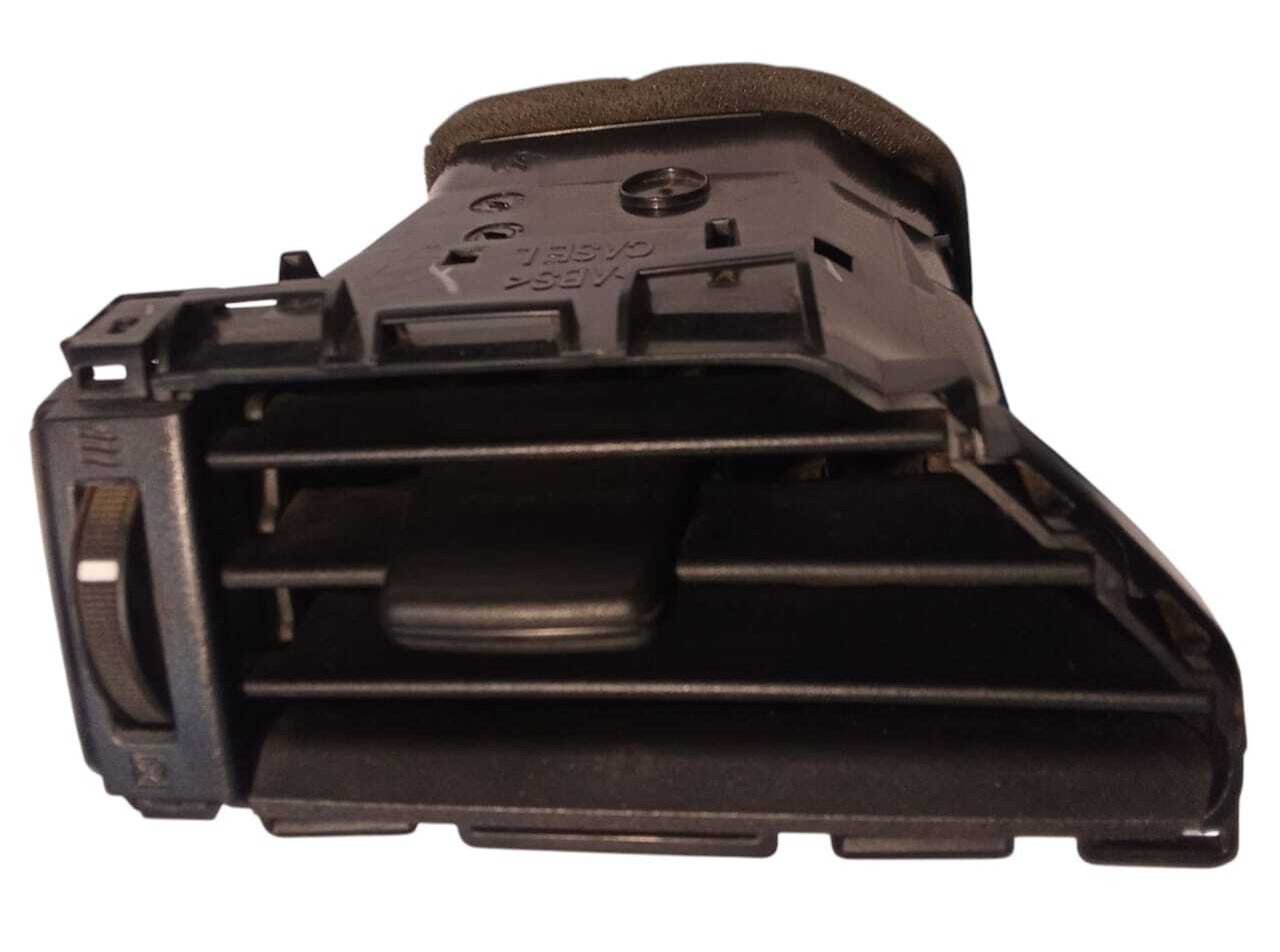 DIFUSOR AIRE LADO IZQUIERDA Suzuki DZIRE 2020
