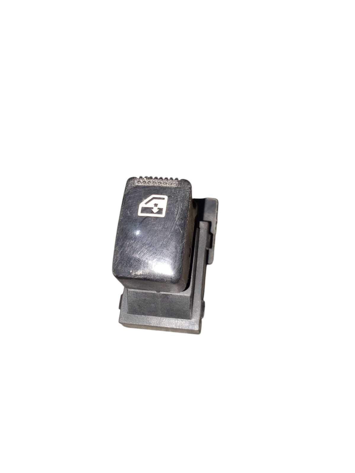 BOTON ALZAVIDRIO PUERTA TRASERA IZQUIERDA GEELY NEW CK 2012