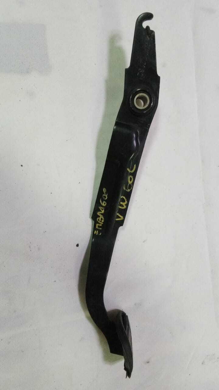 PEDAL EMBRAGUE Volkswagen gol 1998