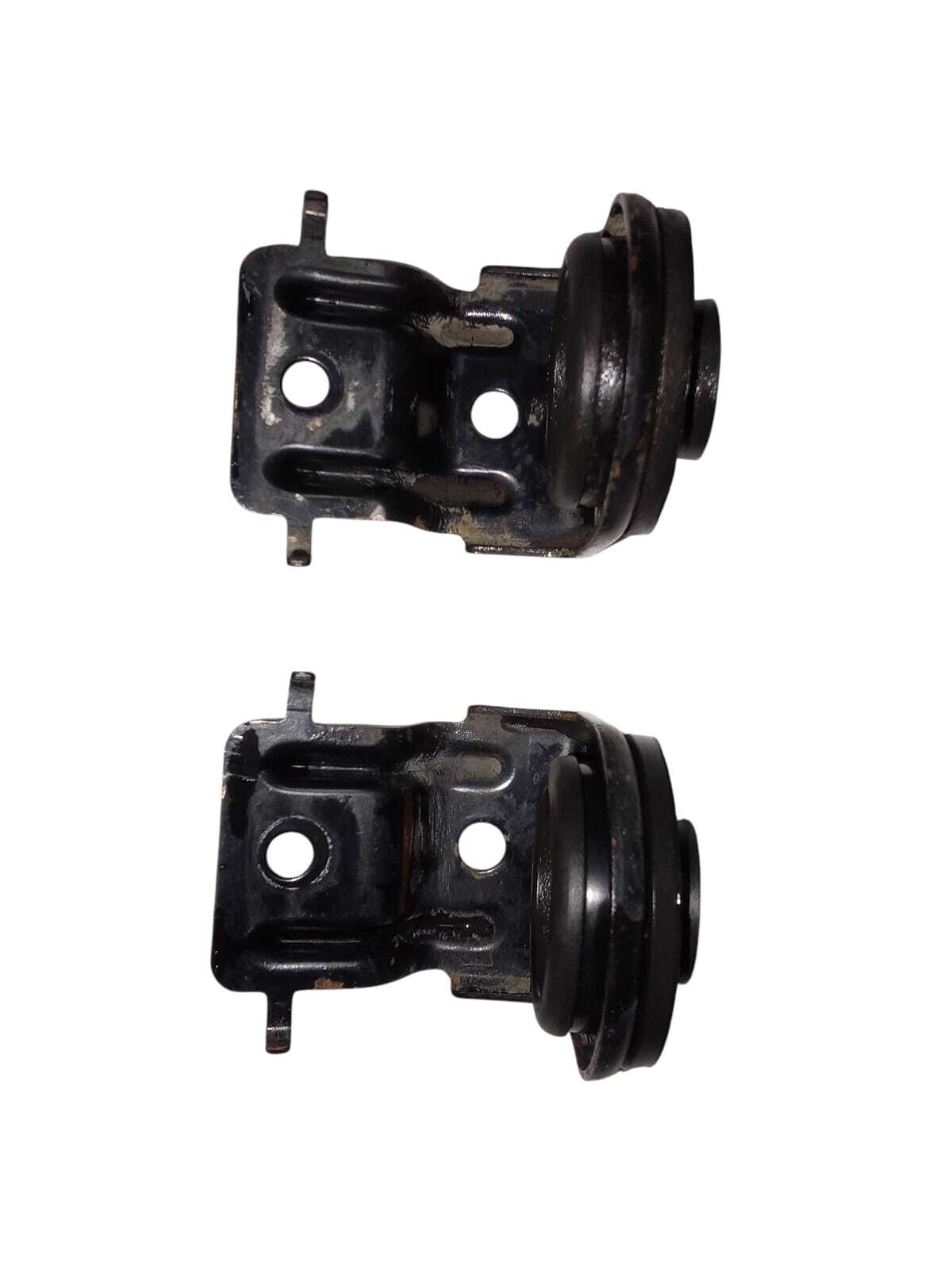 SOPORTE RADIADOR MOTOR Suzuki AERIO 2007