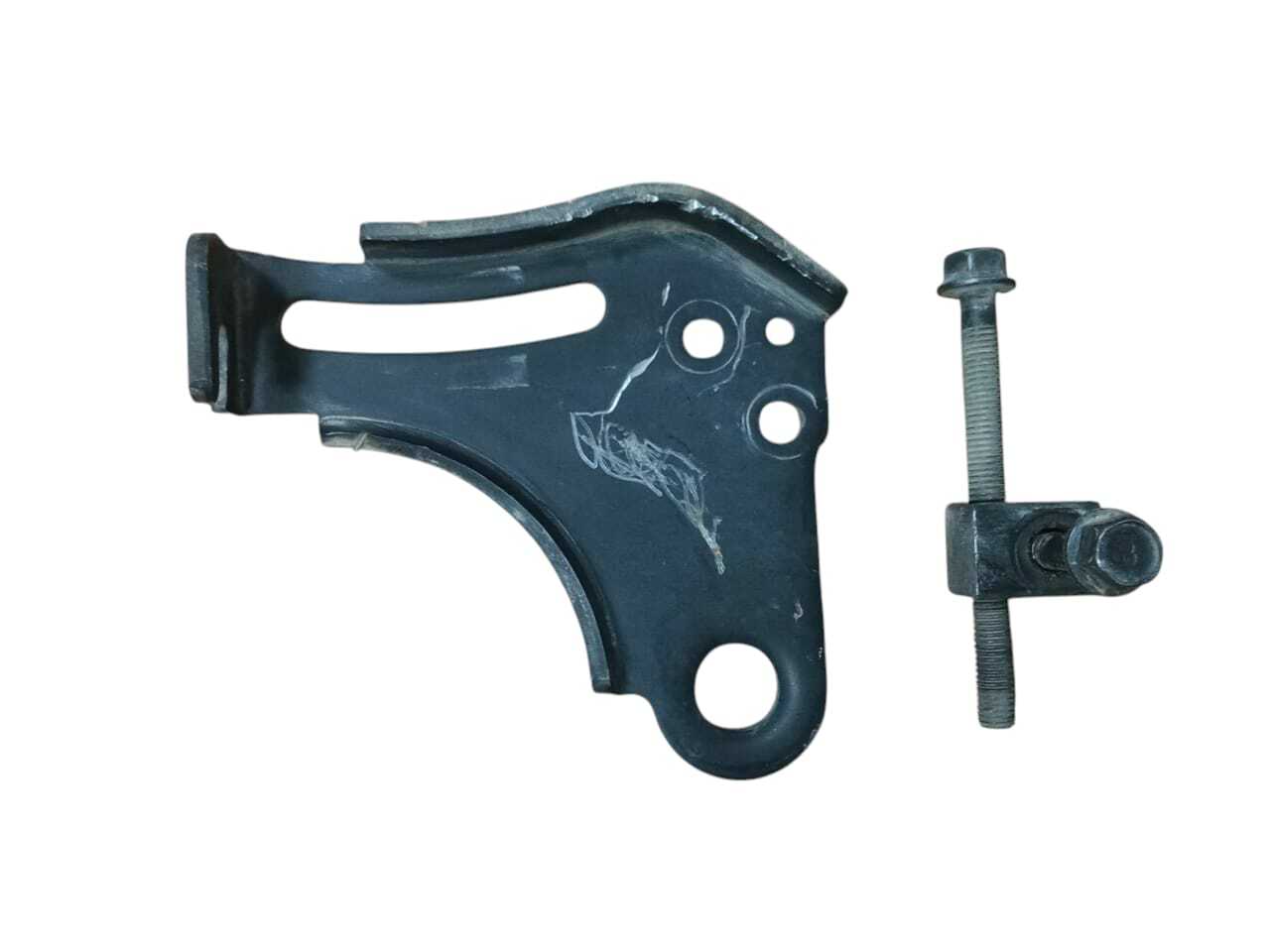 SOPORTE ALTERNADOR Kia RIO 4 2014