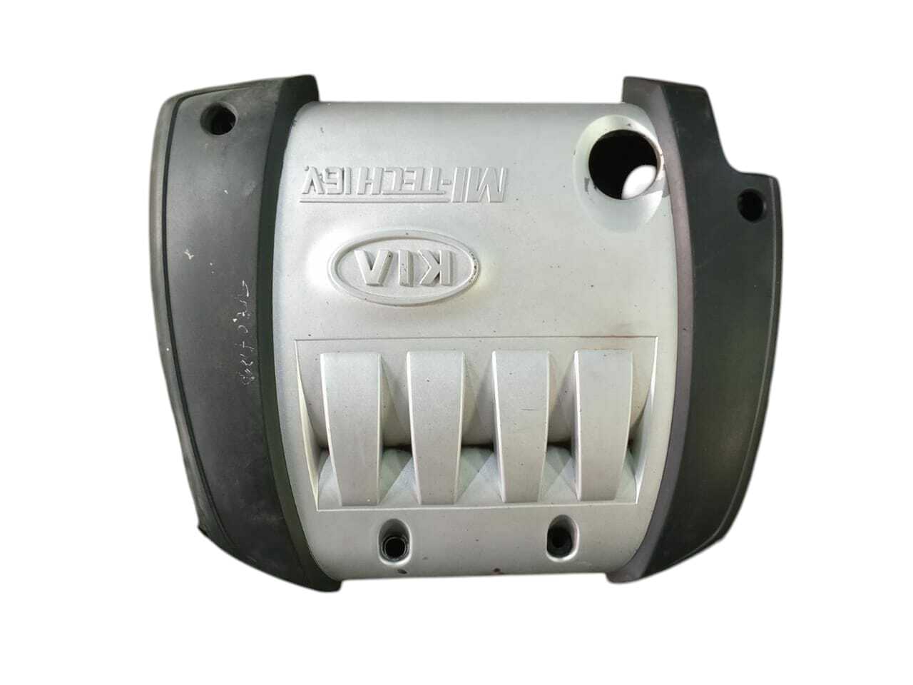 TAPA CUBRE MOTOR Kia SPECTRA 2004