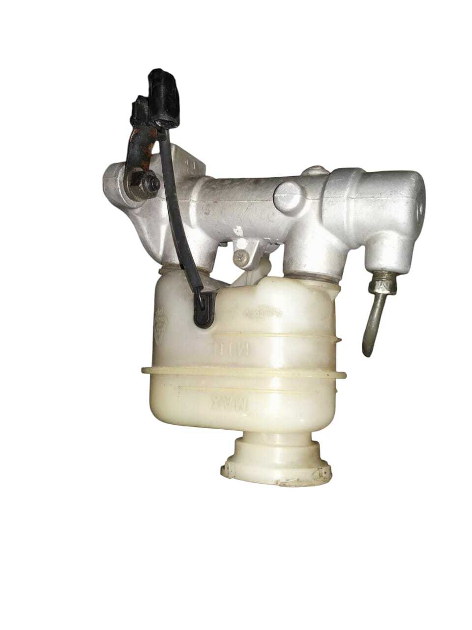 BOMBA DE FRENO Kia Rio 2003