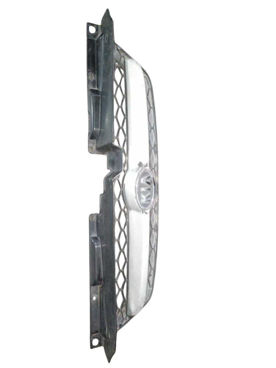 REJILLA FRONTAL PARACHOQUE Kia Rio 2003