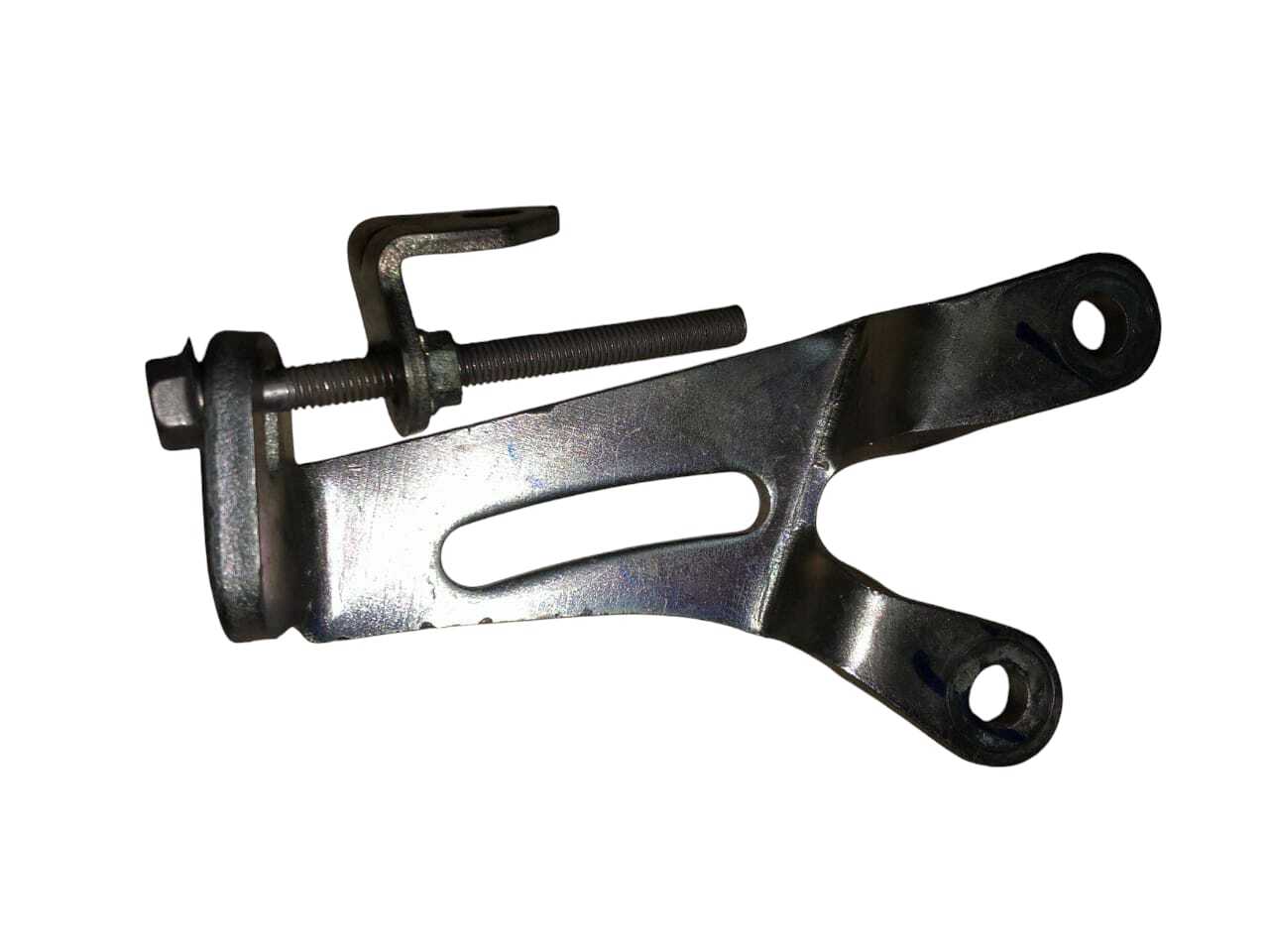 SOPORTE ALTERNADOR Suzuki Baleno 2021