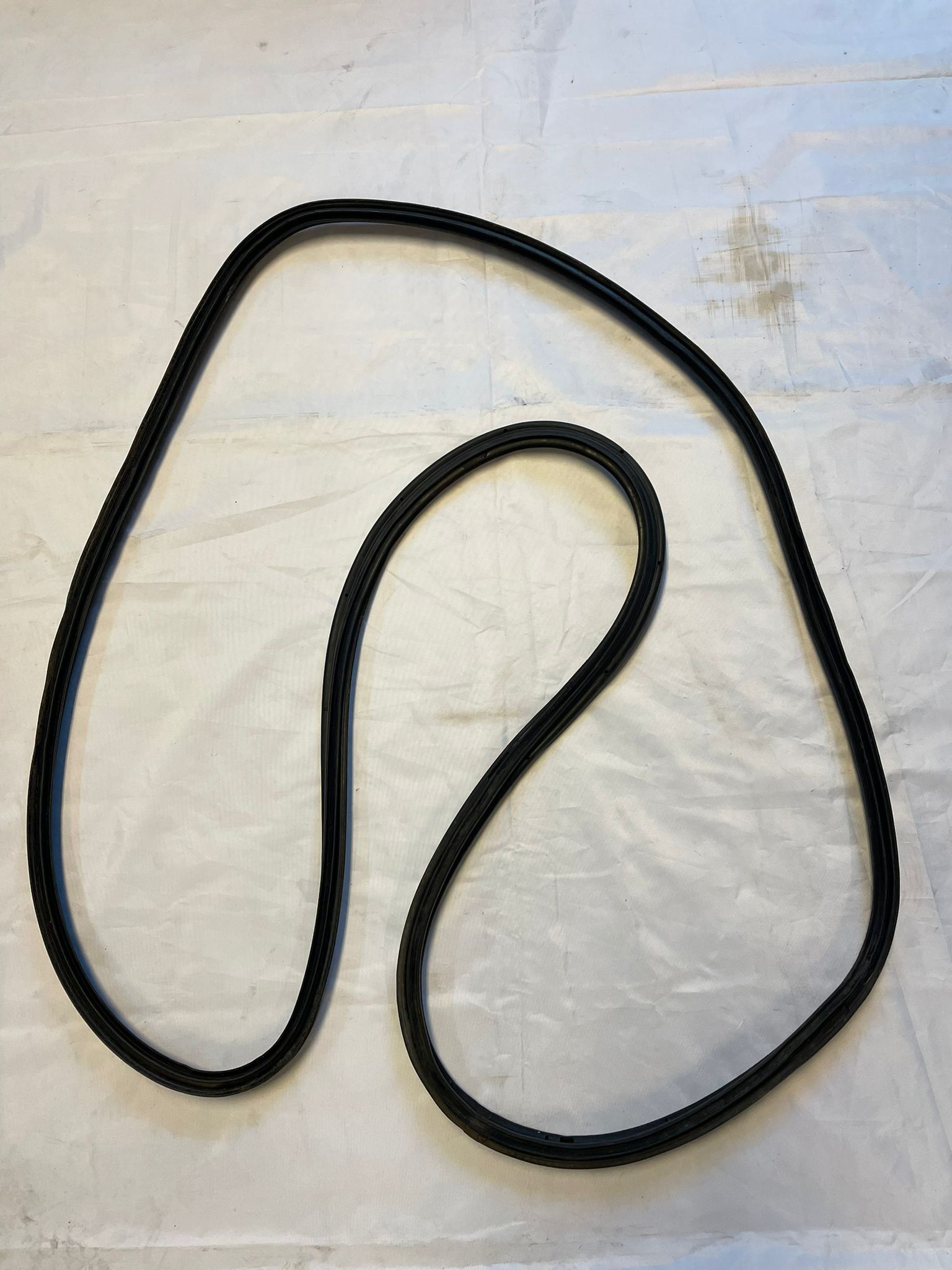 GOMA DE CIERRE PORTALON Subaru Impreza 2006