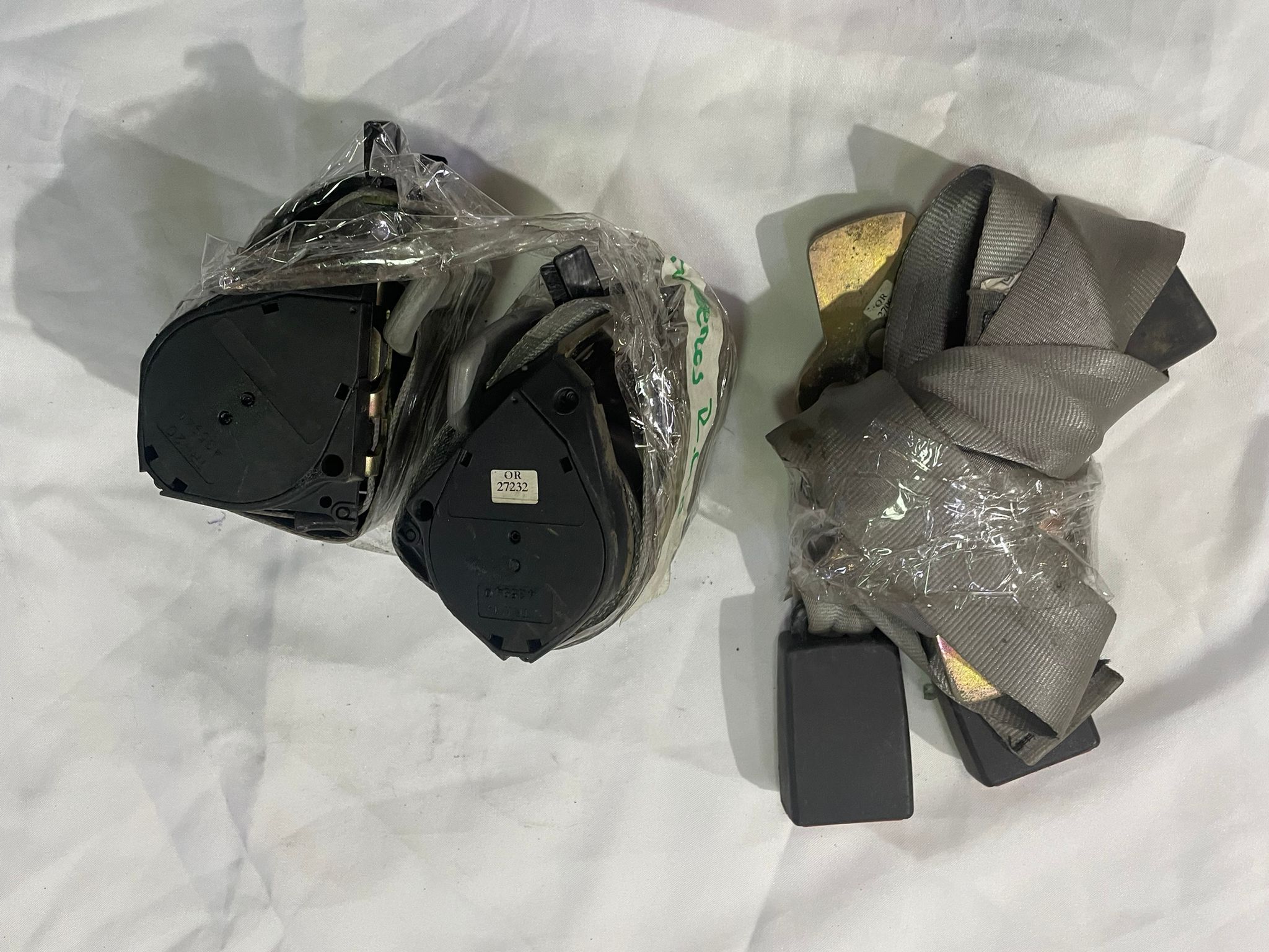 CINTURONES TRASEROS Renault Clio 2006