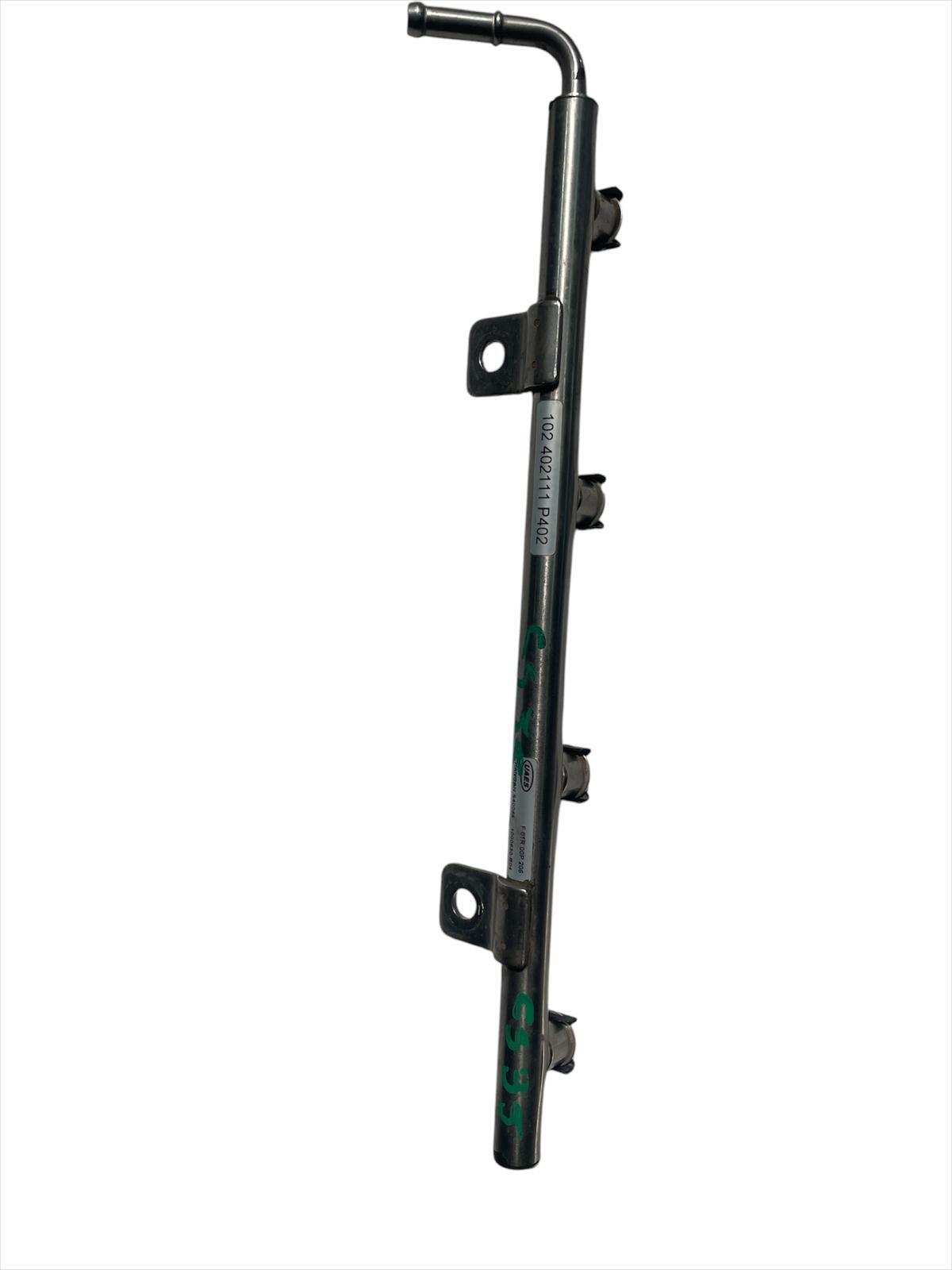 RIEL DE INYECCION Changan CS35 2015