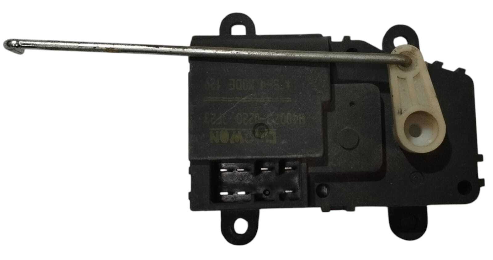 MOTOR MECANISMO CENTRAL DE CALEFACCION Kia SPECTRA 2004