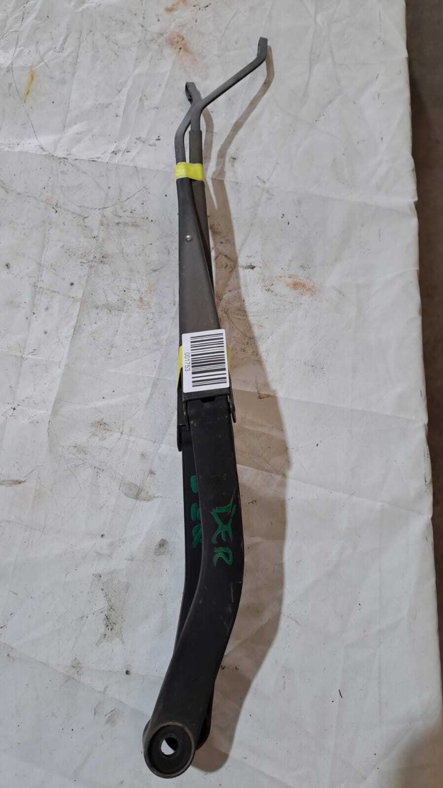 PAR DE BRAZOS LIMPIA PARABRISAS Subaru Impreza 2006