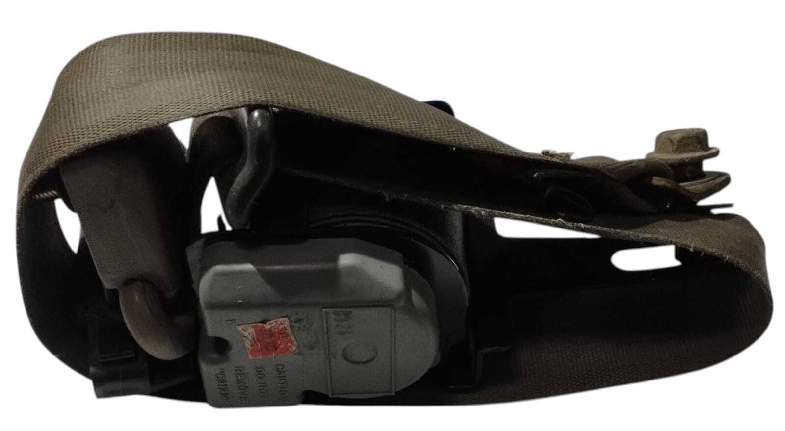 CINTURON DELANTERO IZQUIERDO Kia SPECTRA 2004