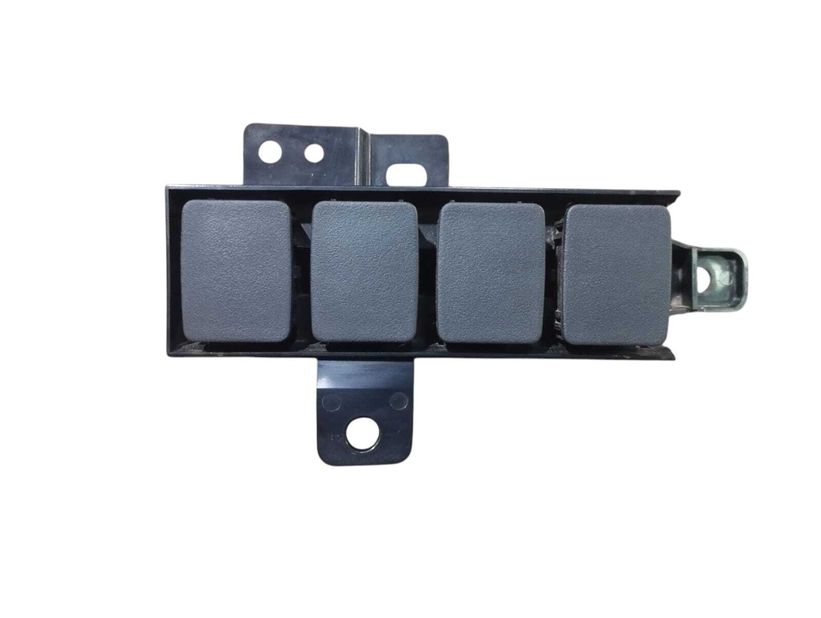 BOTONES PANEL FRONTAL Nissan Xtrail 2016