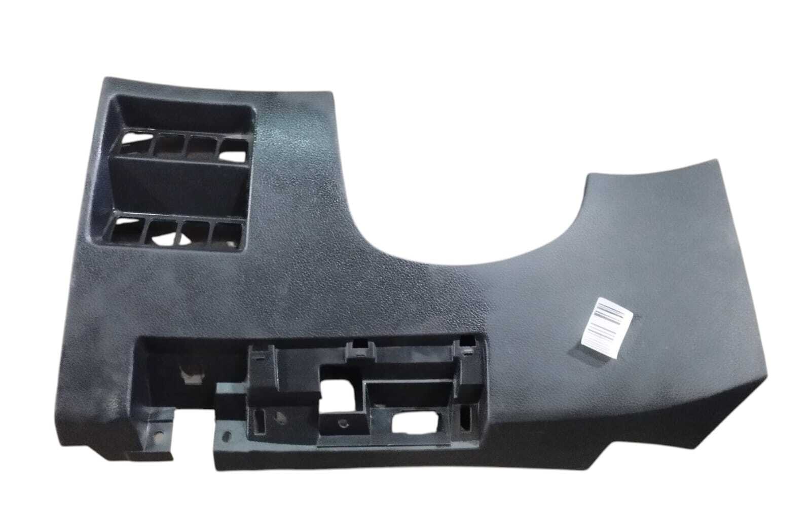 MOLDURA INFERIOR MANUBRIO Nissan Xtrail 2016