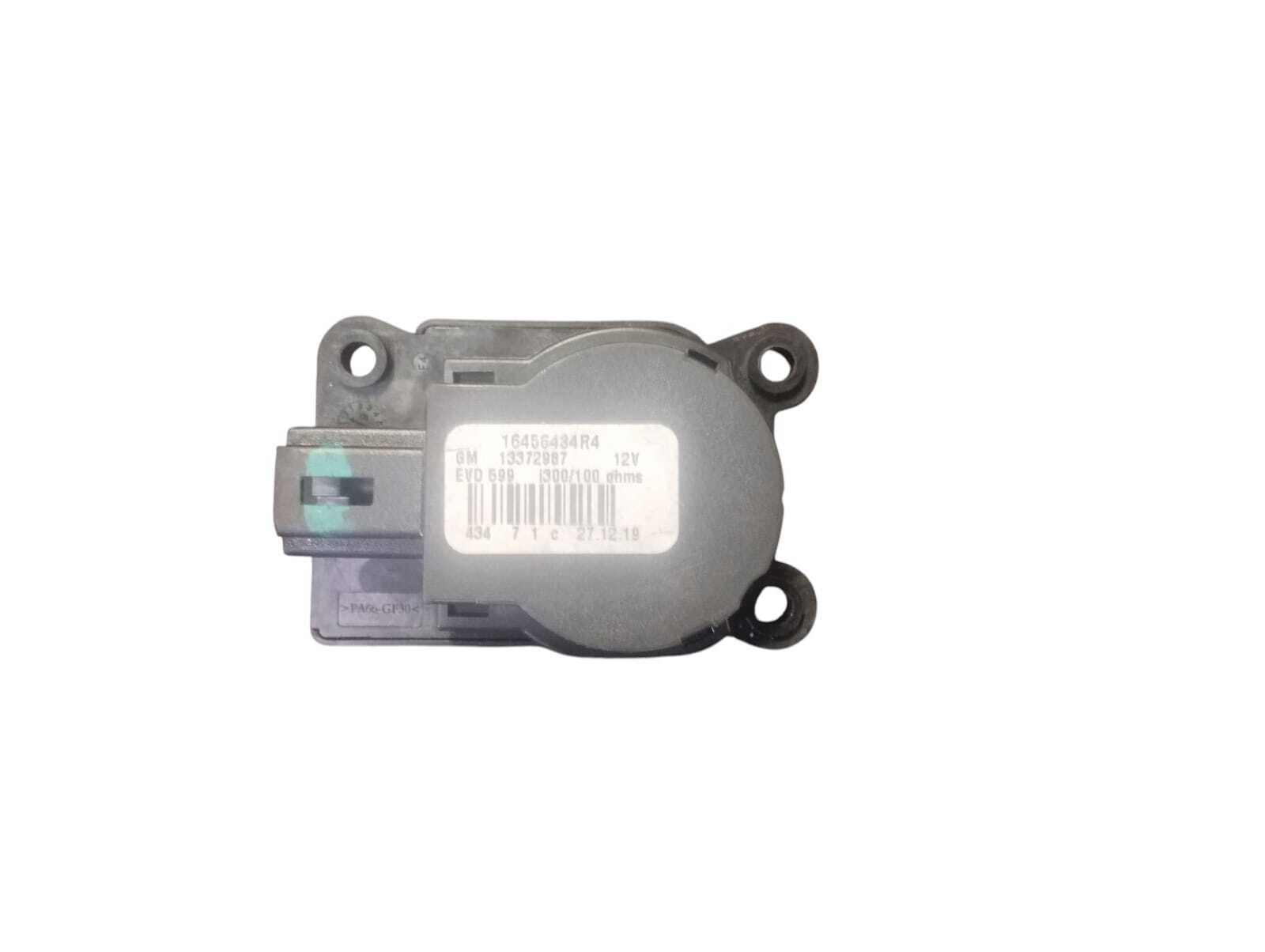 MOTOR DIRECCIONAL CALEFACCION 6 PINES COD 13372986 Chevrolet Sail 2021